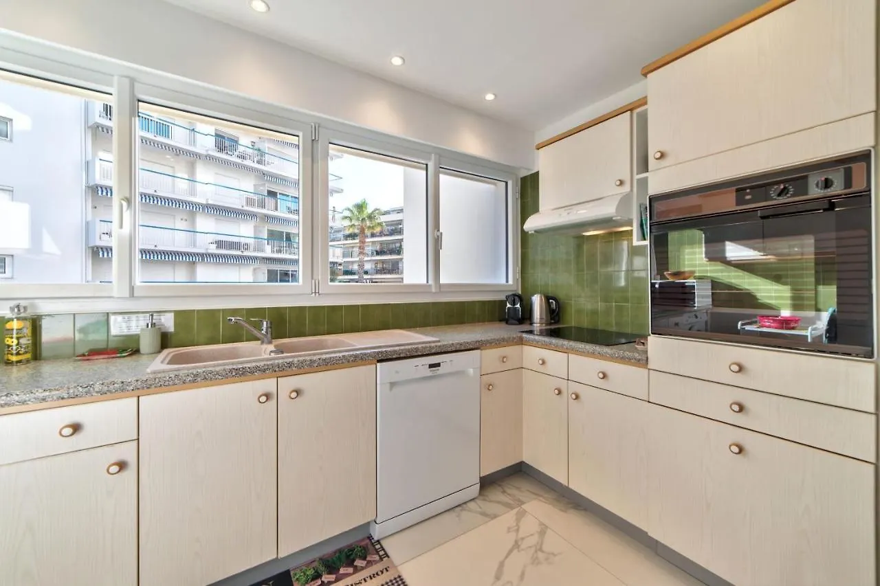 Apartment Appartement Reina Pointe Croisette Palm Beach Cannes France