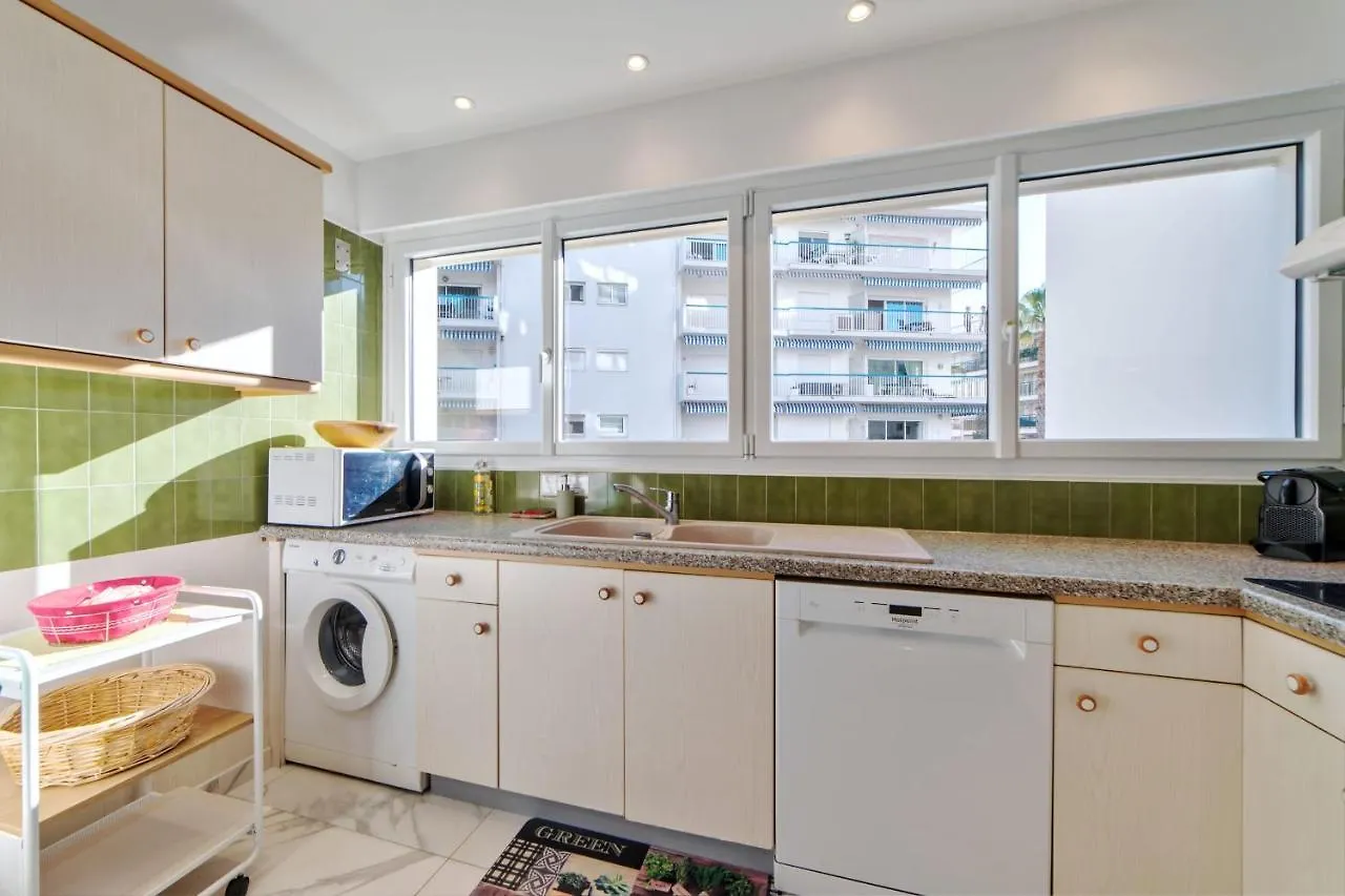 Appartement Reina Pointe Croisette Palm Beach Cannes 0*,  France