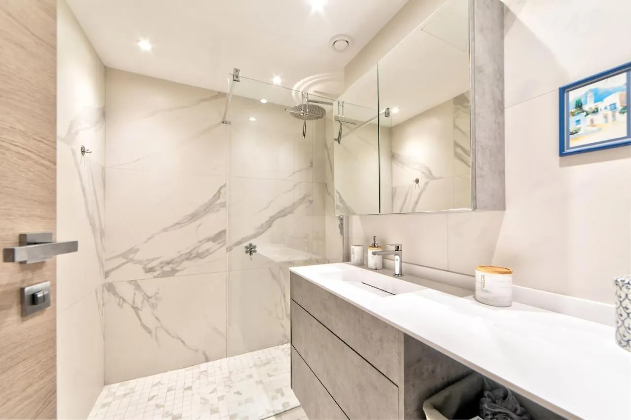 Apartment Appartement Reina Pointe Croisette Palm Beach Cannes